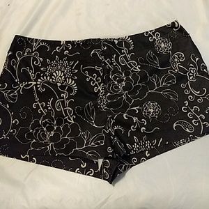 Express Stretch Shorts